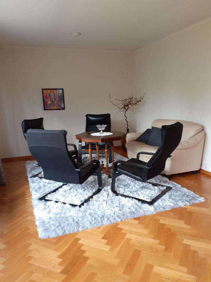 Villa Mitt I Ullared - 400M Till Gekas Exterior foto